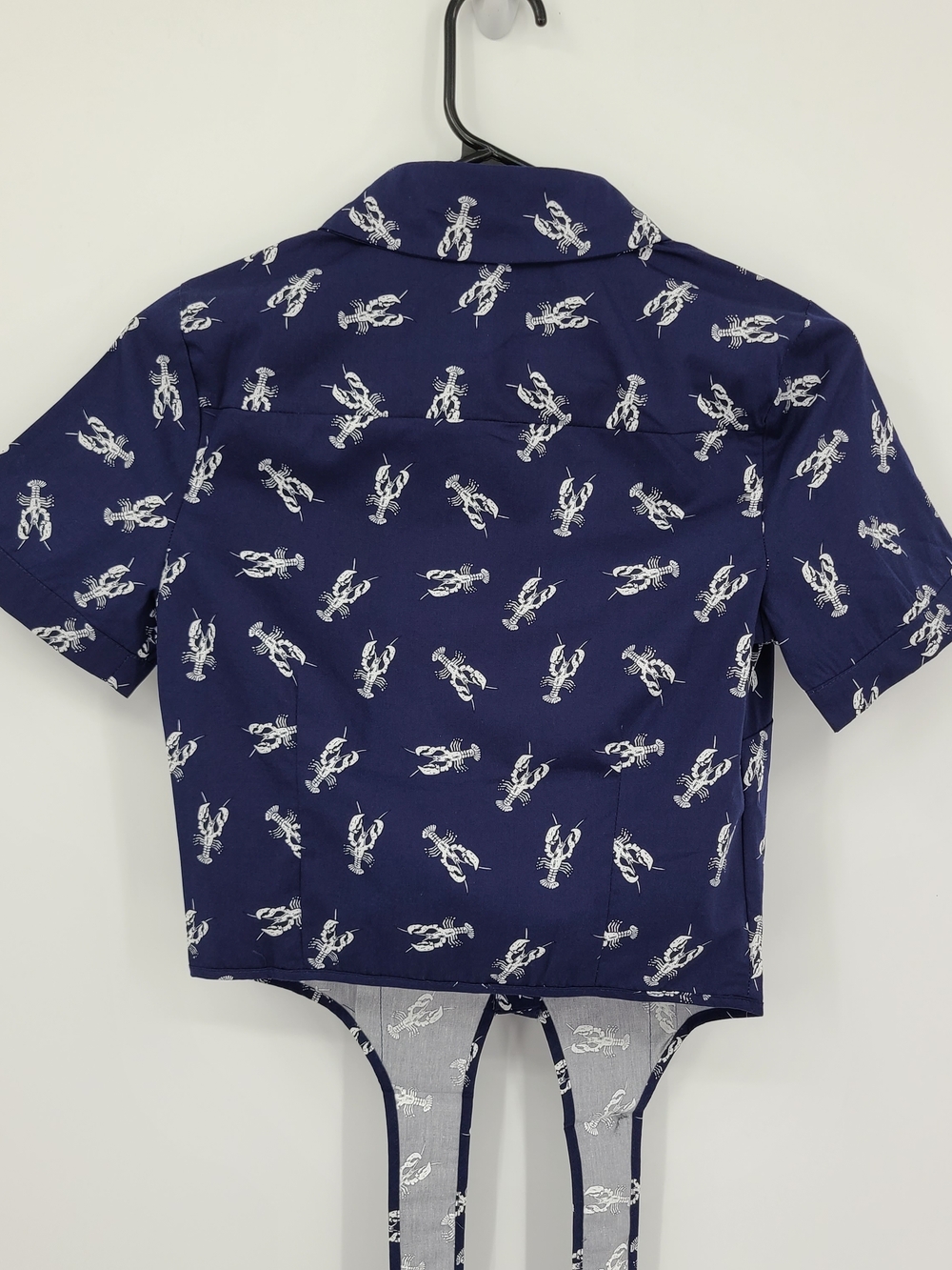 Collectif Blue Cropped Tie Front Blouse With White Lobster Print Size XS - Picture 12 of 12